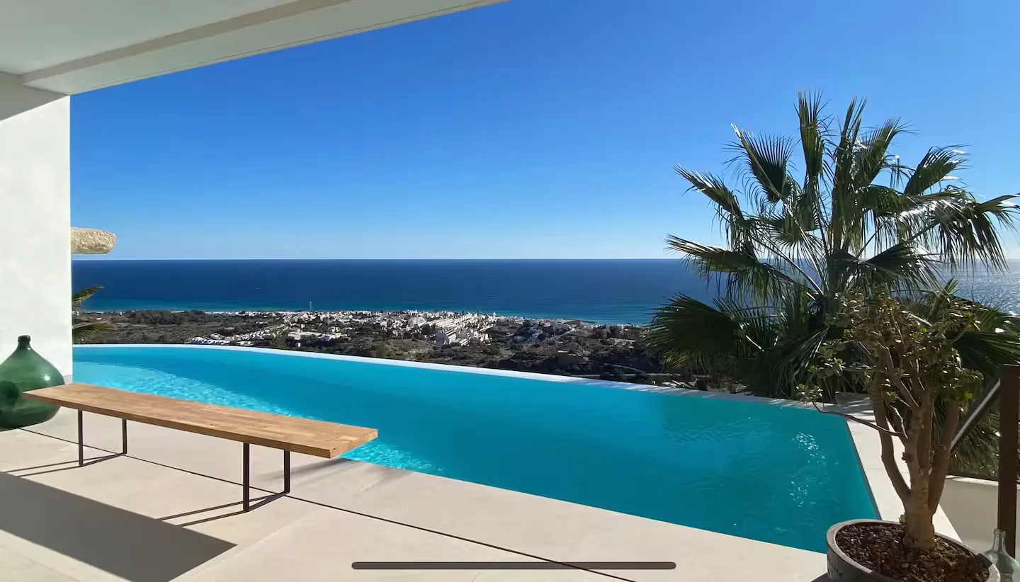 Peonía, suite frente al mar