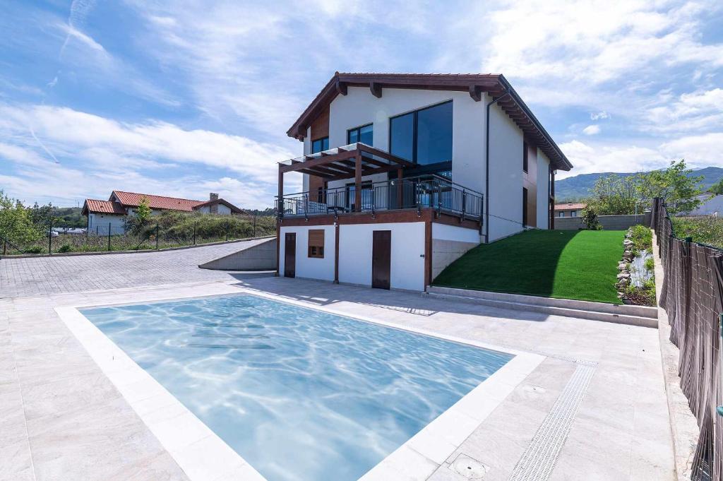 Villa Vacacional La Raizona