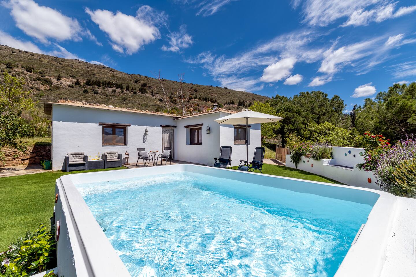 Los Llanos Soportújar- La Alpujarra